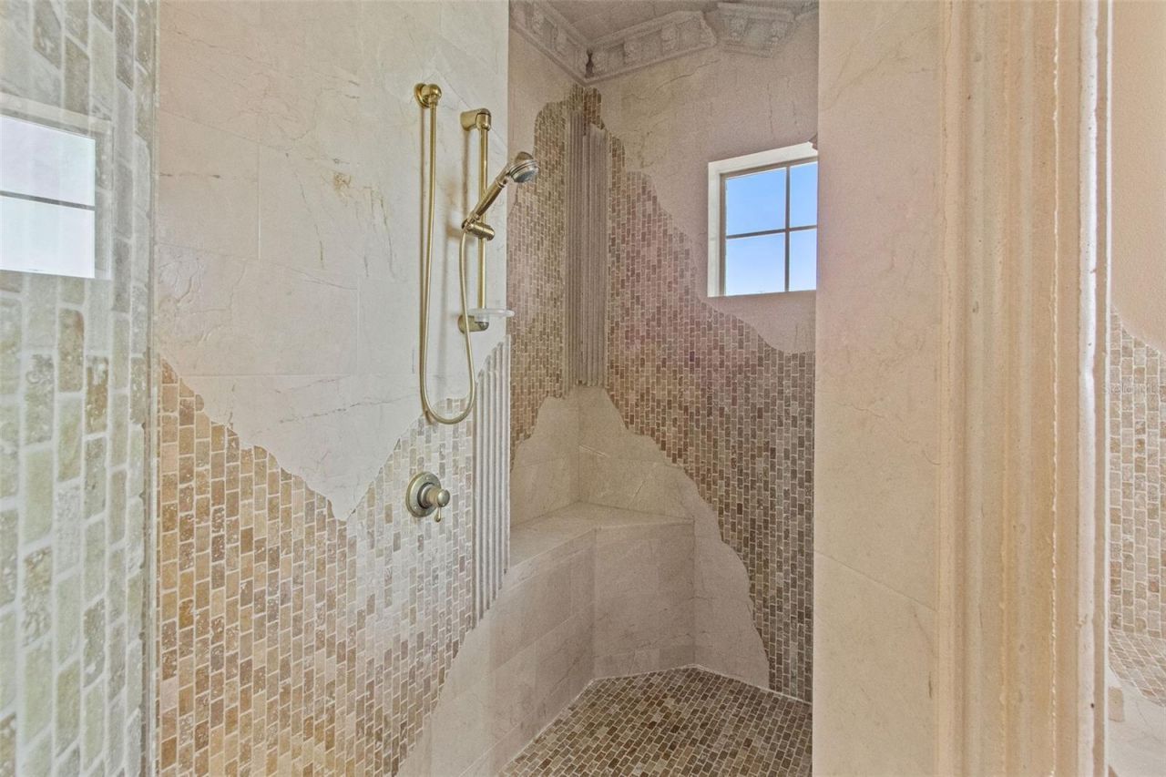 4107 Causeway Vista Drive, Tampa, FL 33615 Photo