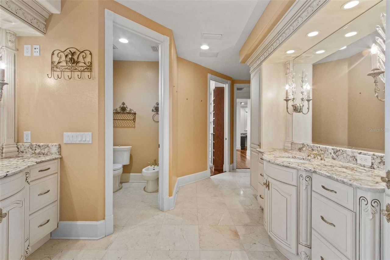 4107 Causeway Vista Drive, Tampa, FL 33615 Photo