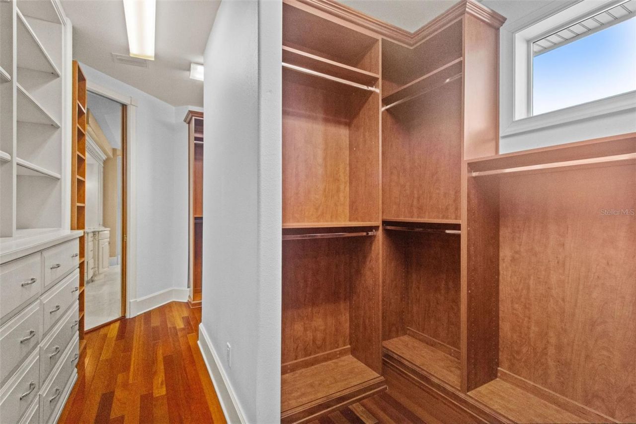 4107 Causeway Vista Drive, Tampa, FL 33615 Photo