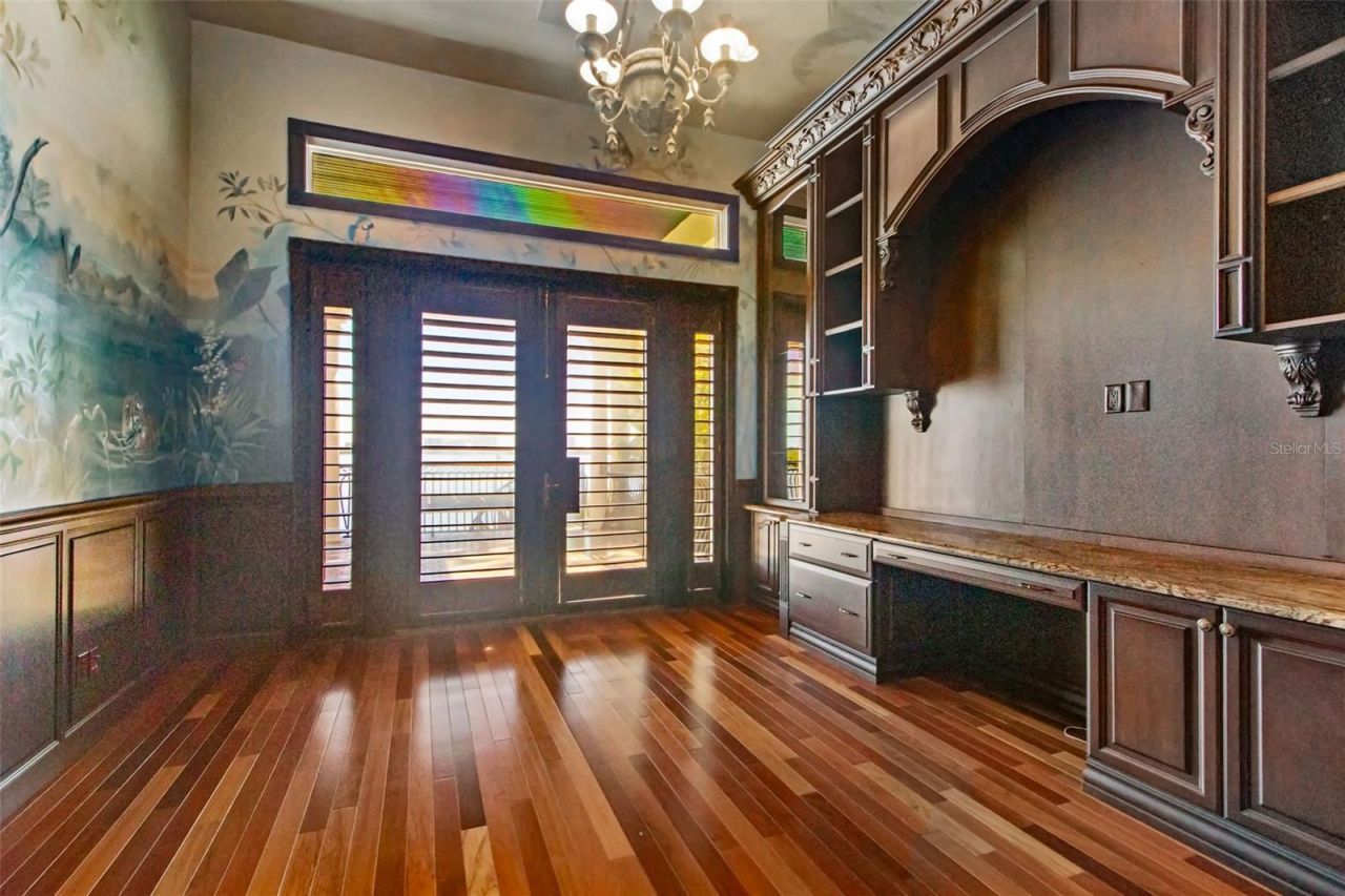 4107 Causeway Vista Drive, Tampa, FL 33615 Photo