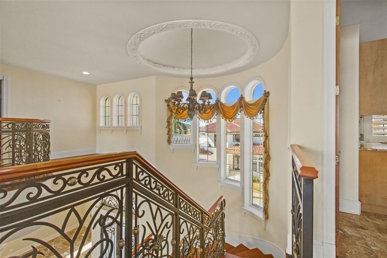 4107 Causeway Vista Drive, Tampa, FL 33615 Photo