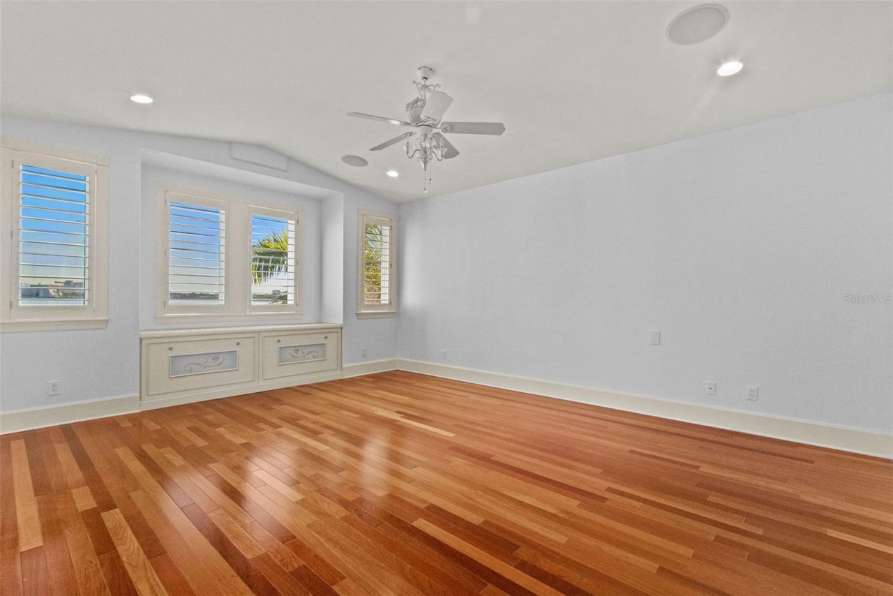 4107 Causeway Vista Drive, Tampa, FL 33615 Photo