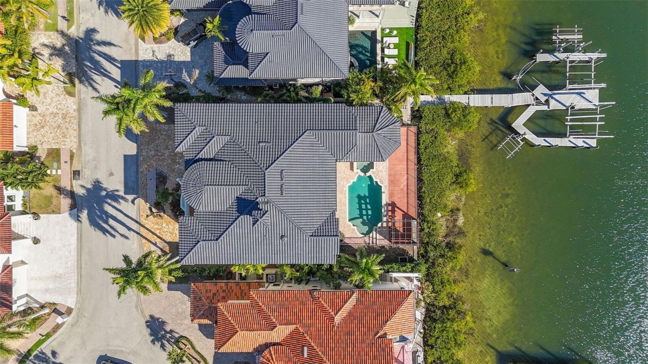 4107 Causeway Vista Drive, Tampa, FL 33615 Photo