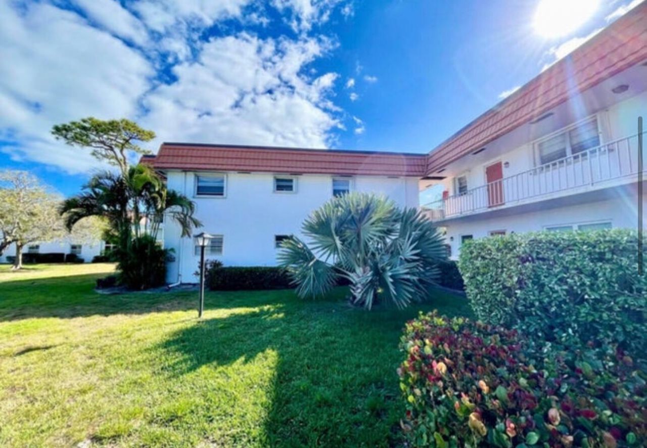 2600 SE Ocean Boulevard, Unit A2, Stuart, FL 34996 Photo