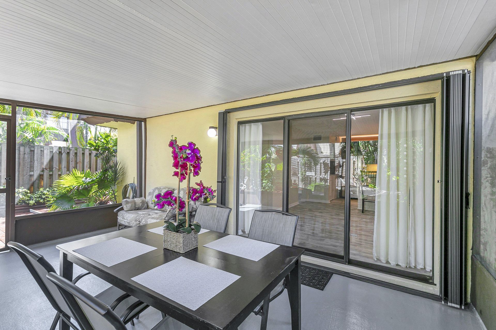 3530 E Gardens East Drive E, Unit B, Palm Beach Gardens, FL 33410 Photo