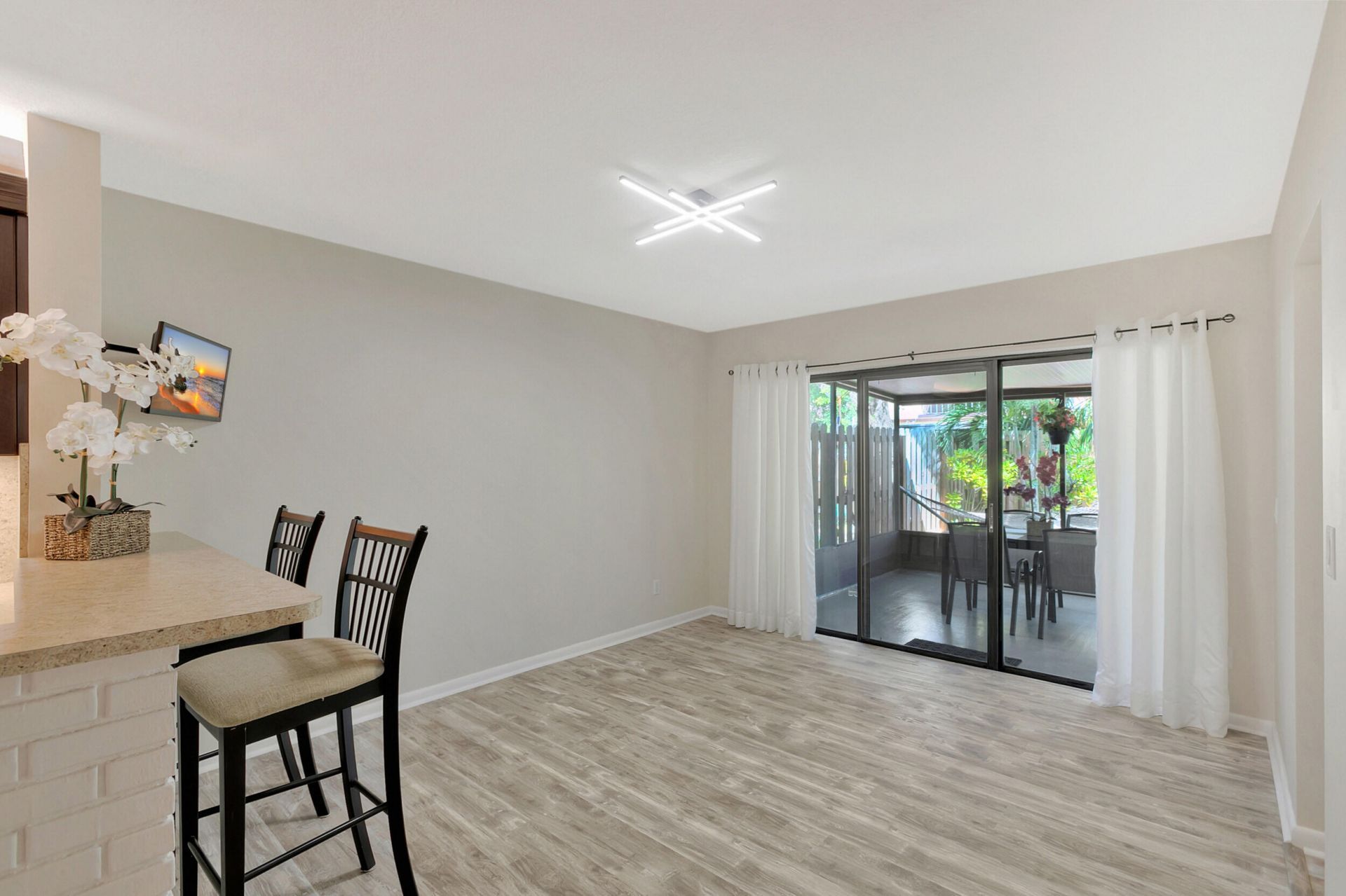 3530 E Gardens East Drive E, Unit B, Palm Beach Gardens, FL 33410 Photo