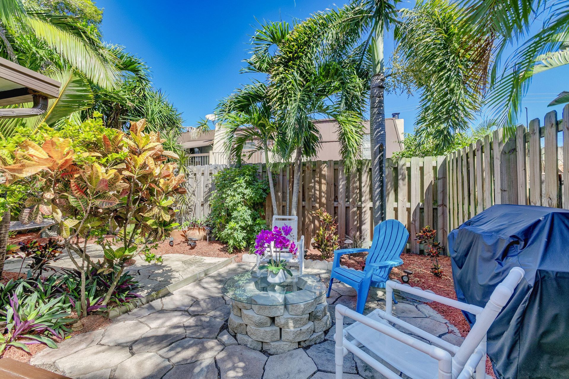 3530 E Gardens East Drive E, Unit B, Palm Beach Gardens, FL 33410 Photo