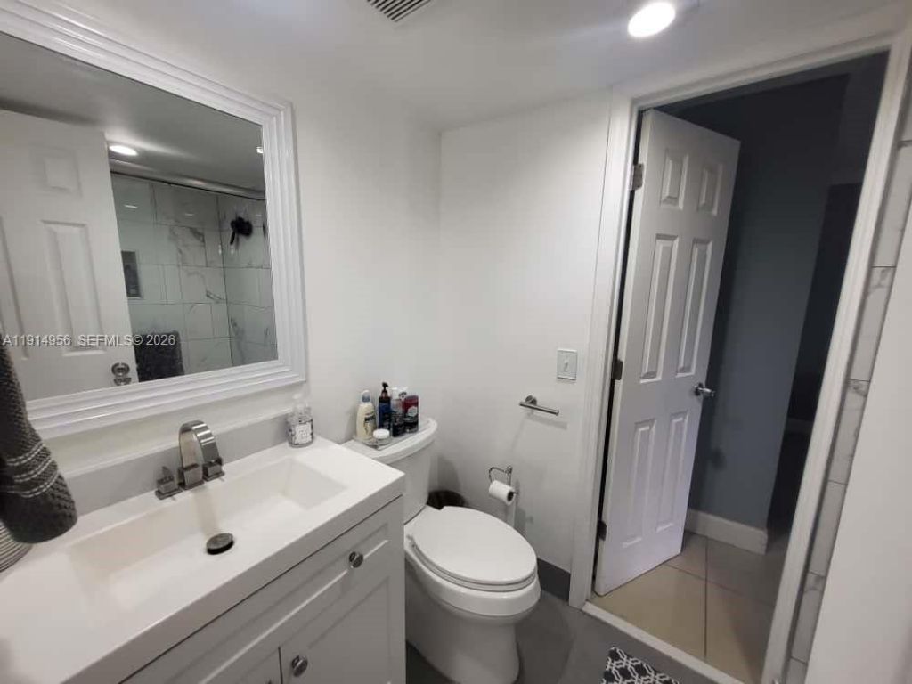 960 N Franklin Ave, Unit 960J, Homestead, FL 33034 Photo