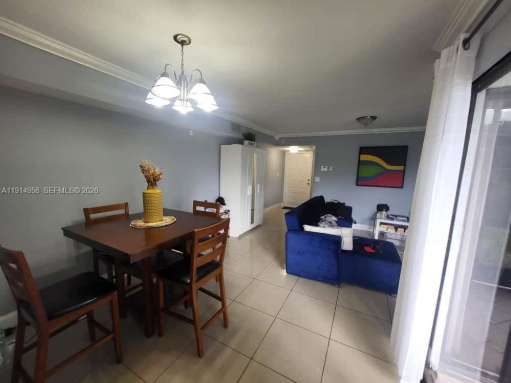 960 N Franklin Ave, Unit 960J, Homestead, FL 33034 Photo