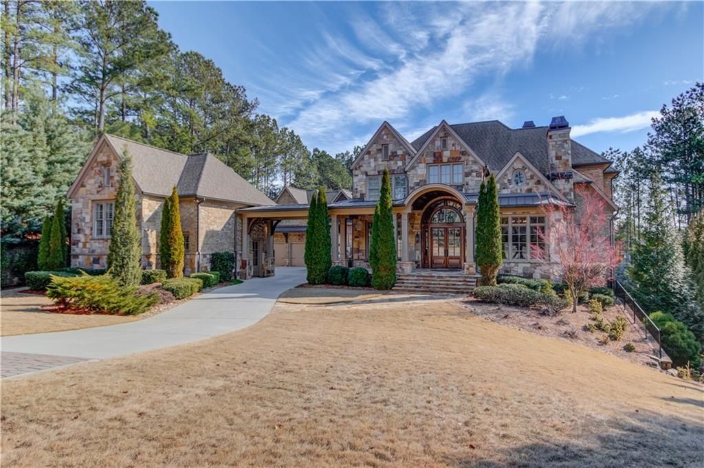 922 Little Darby Lane, Suwanee, GA 30024 Main Photo