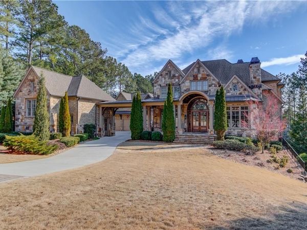 922 Little Darby Lane, Suwanee, GA 30024