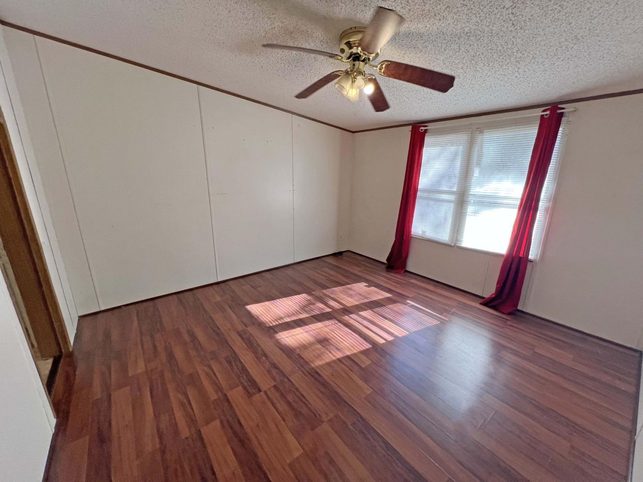 137 Knott Drive Photo 10