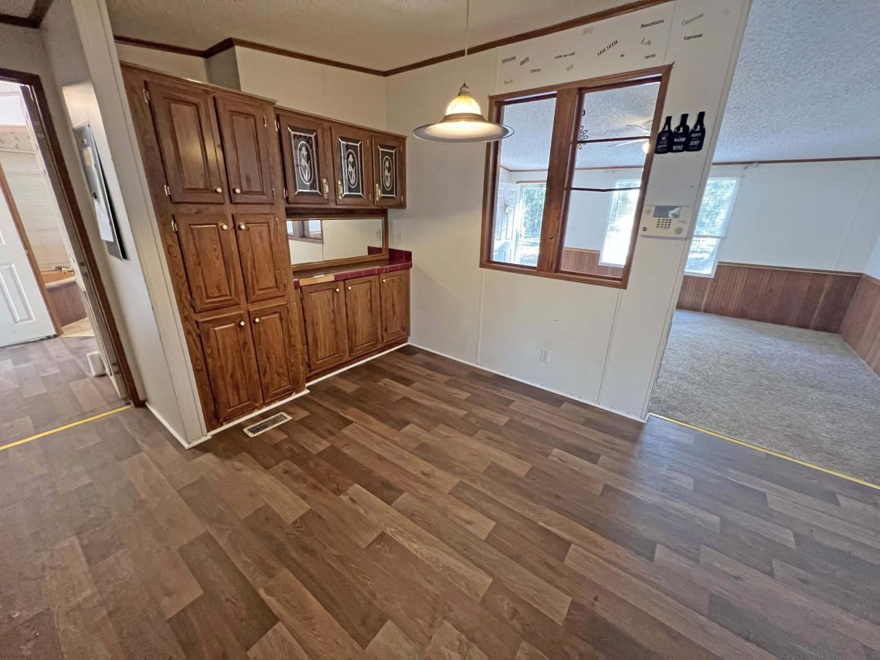 137 Knott Drive Photo 3