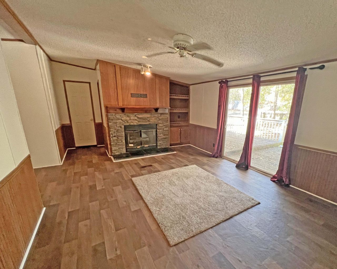 137 Knott Drive Photo 5