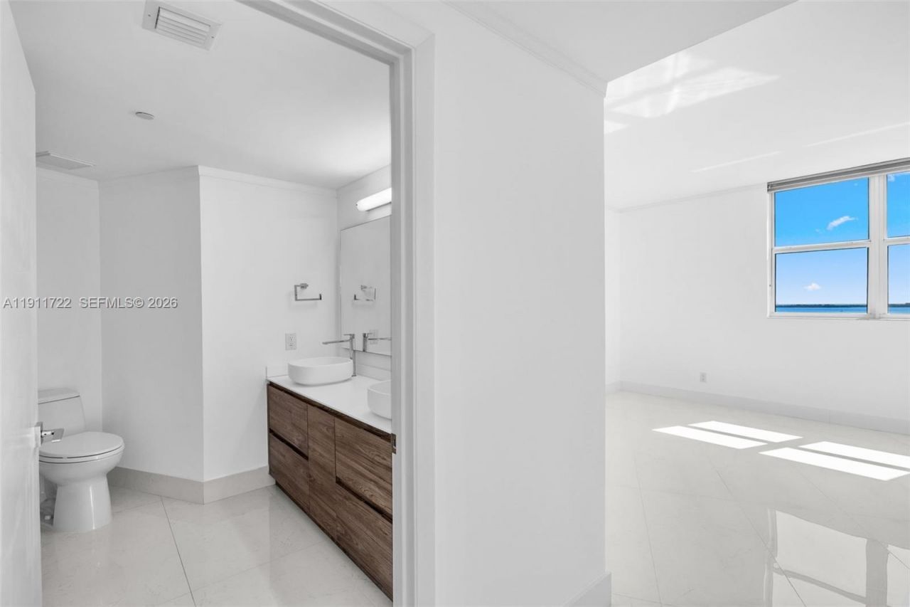 2475 Brickell Ave, Unit 1907, Miami, FL 33129 Photo