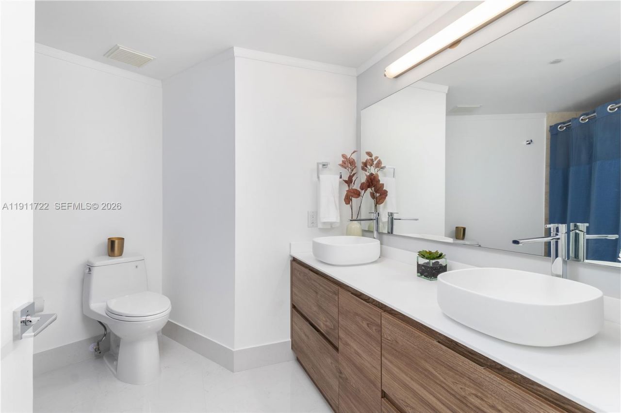 2475 Brickell Ave, Unit 1907, Miami, FL 33129 Photo