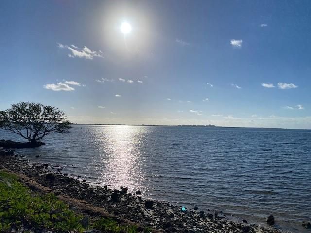 2475 Brickell Ave, Unit 1907, Miami, FL 33129 Photo