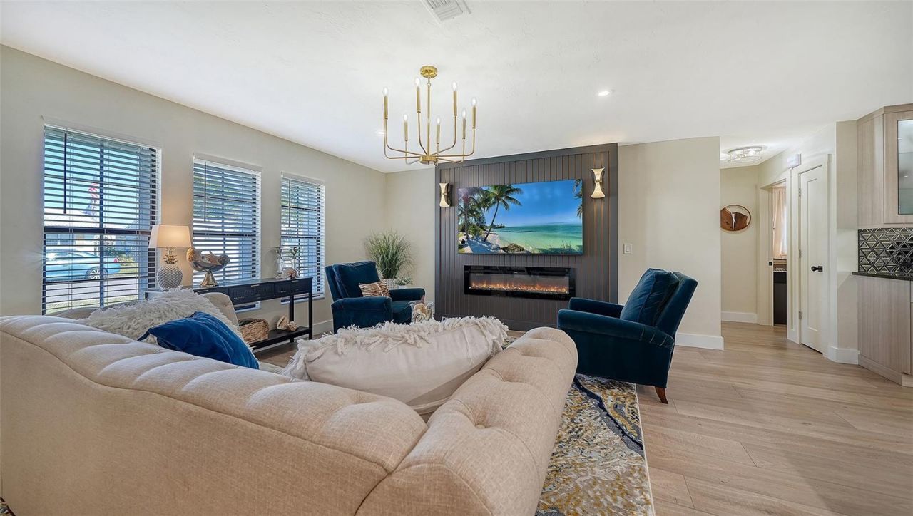 3904 Chinaberry Road, Bradenton, FL 34208 Photo