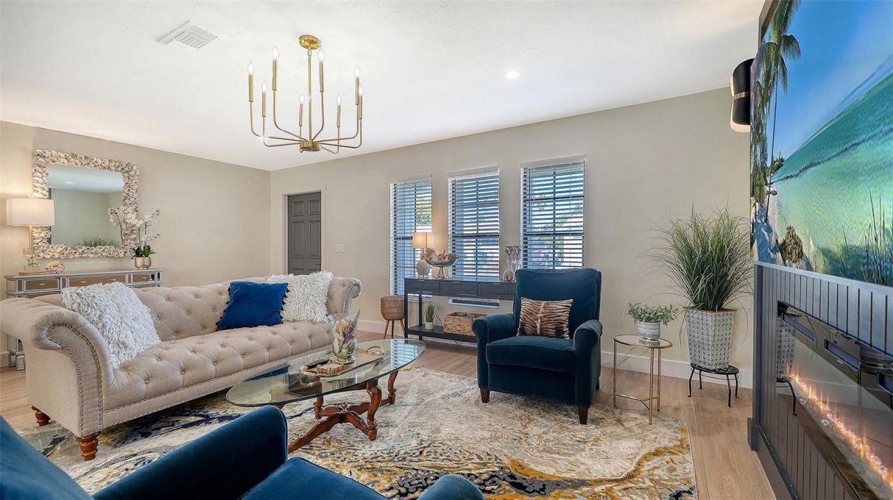 3904 Chinaberry Road, Bradenton, FL 34208 Photo