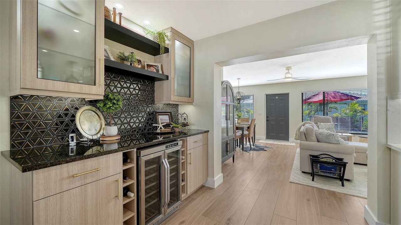 3904 Chinaberry Road, Bradenton, FL 34208 Photo