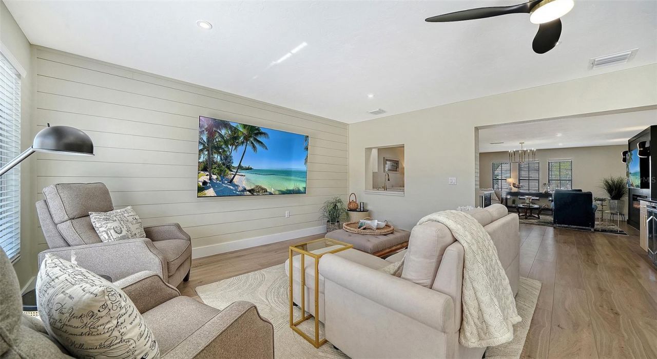 3904 Chinaberry Road, Bradenton, FL 34208 Photo