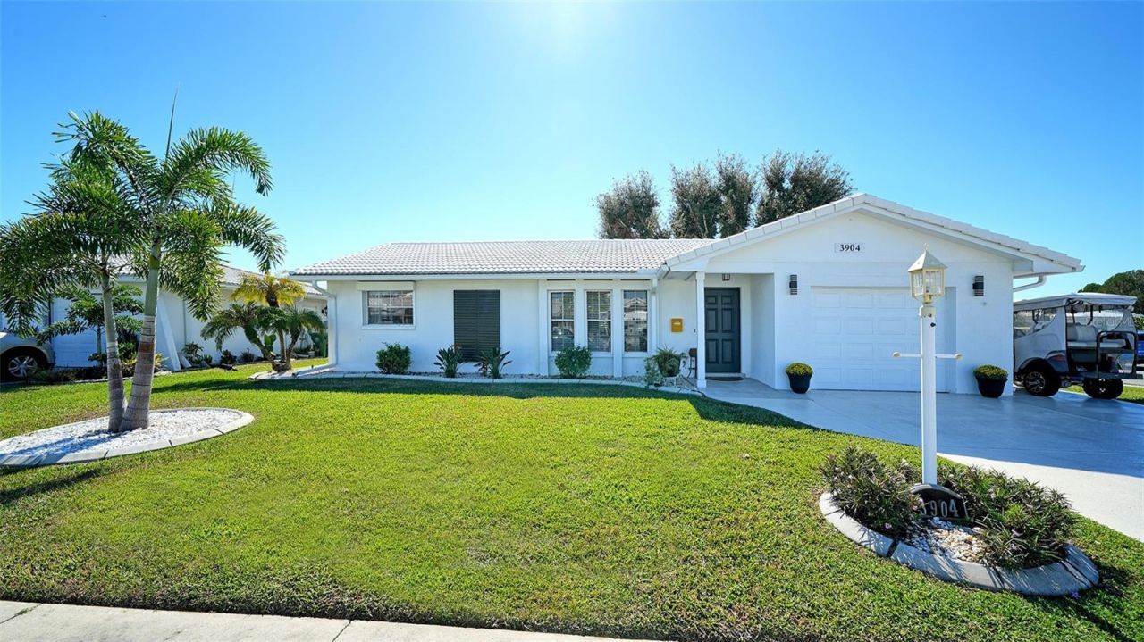 3904 Chinaberry Road, Bradenton, FL 34208 Photo