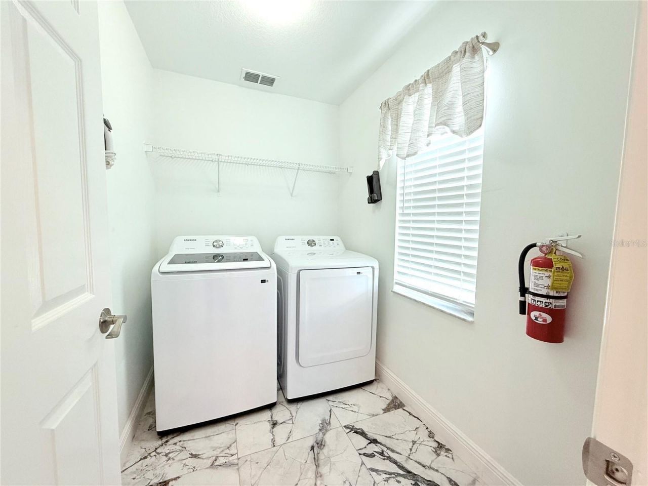 8042 King Palm Circle, Kissimmee, FL 34747 Photo