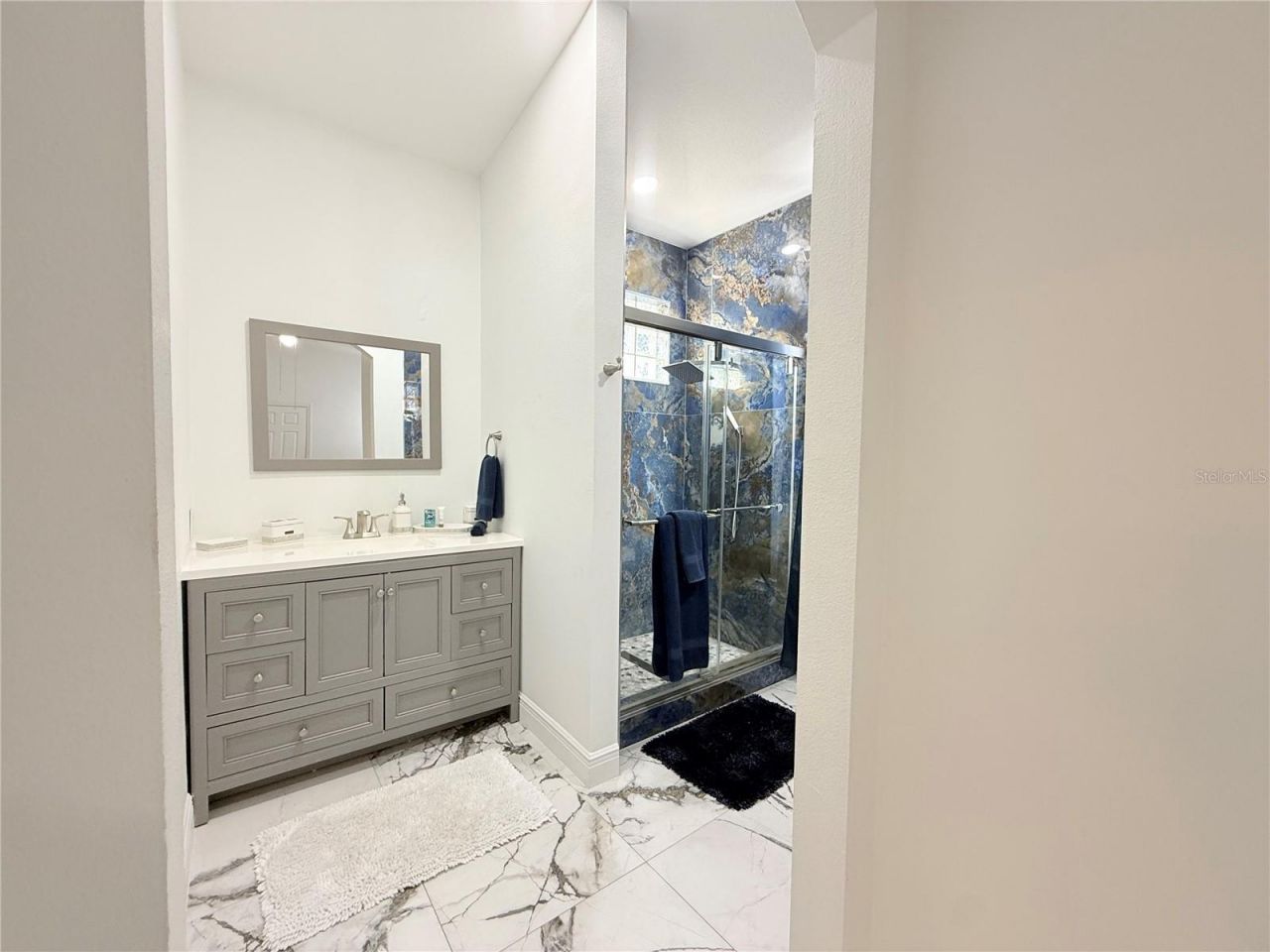 8042 King Palm Circle, Kissimmee, FL 34747 Photo