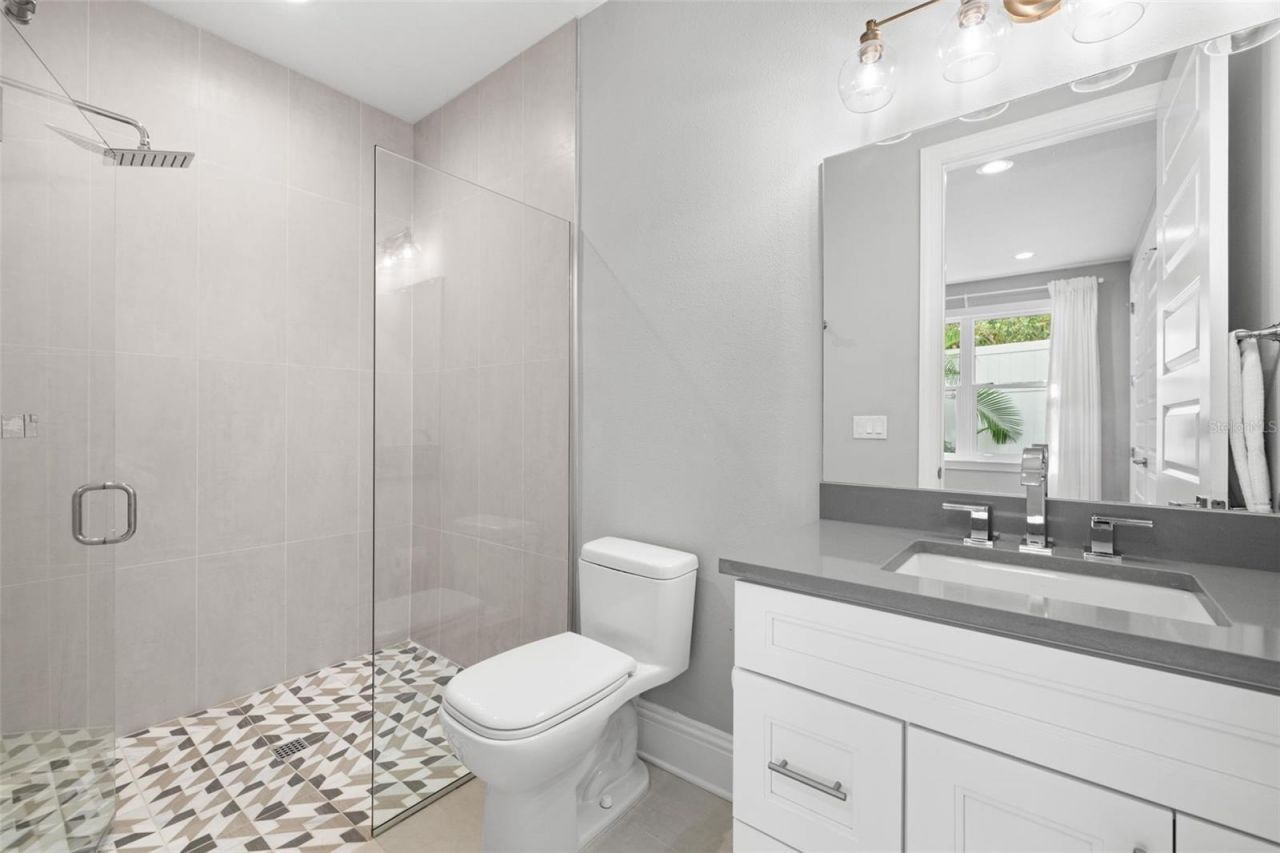 123 5th Avenue N, Saint Petersburg, FL 33701 Photo