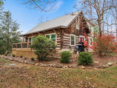 1516 Hobbs Road, Rogers, KY 41365