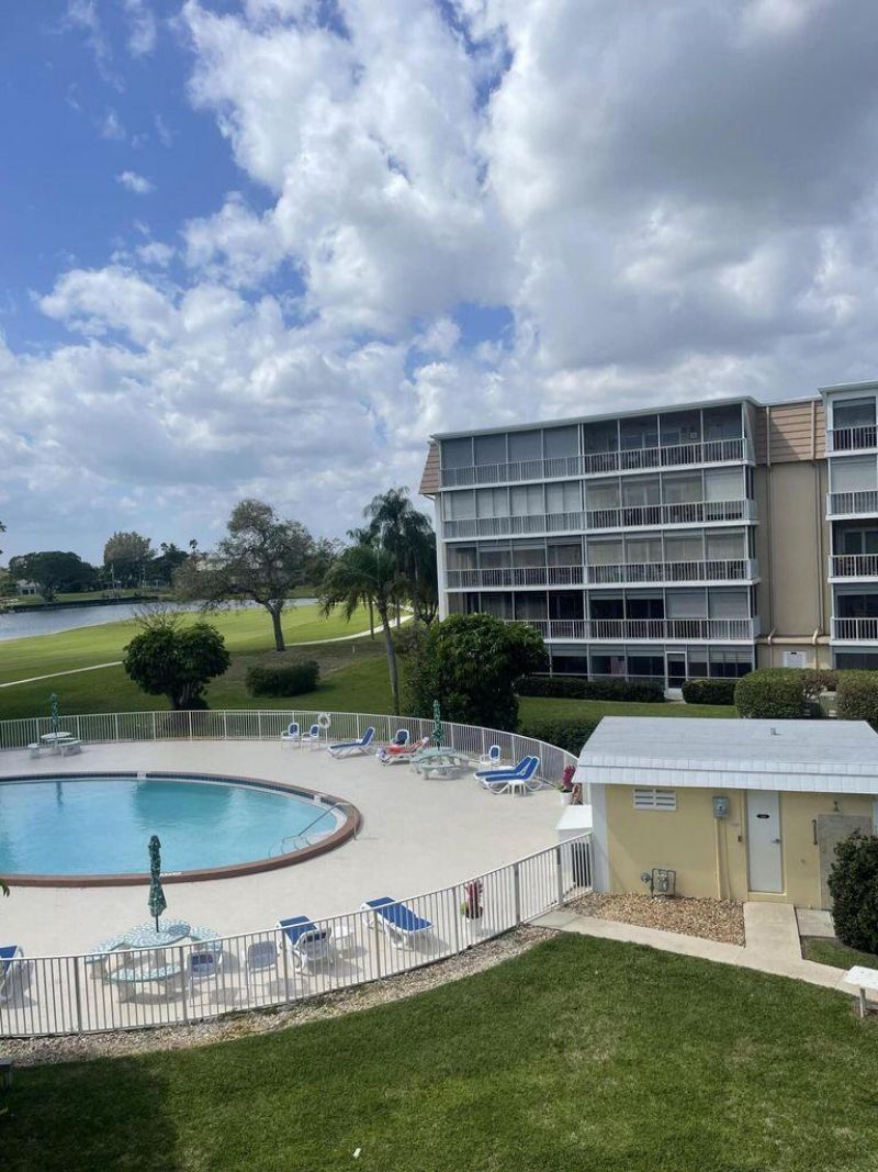 250 John F Kennedy Drive, Unit 308, Atlantis, FL 33462 Photo