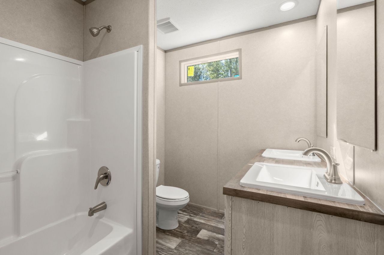 321 Marion Road Photo 30