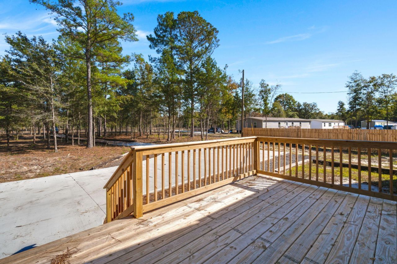 321 Marion Road Photo 6