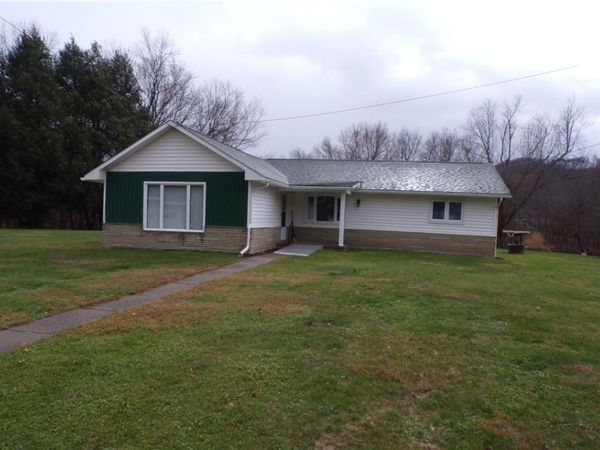 151 Shelocta Road, Shelocta, PA 15774