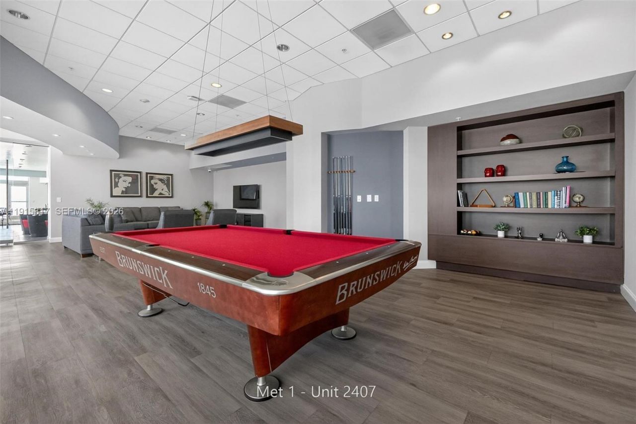 300 S Biscayne Blvd, Unit T-2407, Miami, FL 33131 Photo