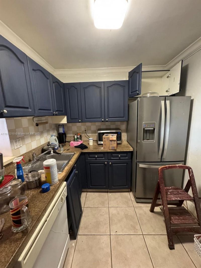 10431 N Kendall Dr, Unit D204, Miami, FL 33176 Photo