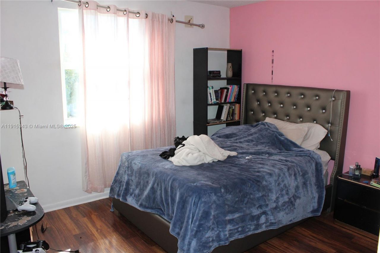 14445 SW 92nd Ter, Miami, FL 33186 Photo