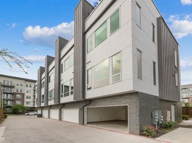 1771 Mccoy Street, Unit 401, Dallas, TX 75204