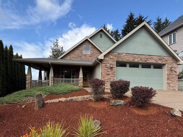 811 Northpoint Lp, Brownsville, OR 97327
