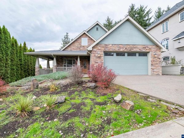811 Northpoint Lp, Brownsville, OR 97327