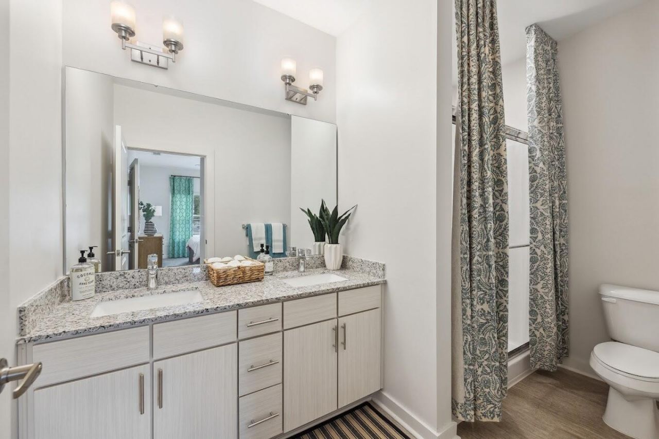 1109 Giddings Way Photo 11