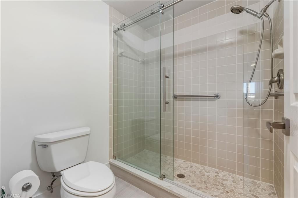 9851 Costa Mesa Ln, Unit 305, Bonita Springs, FL 34135 Photo