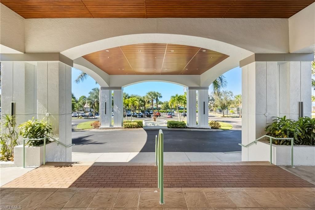 9851 Costa Mesa Ln, Unit 305, Bonita Springs, FL 34135 Photo