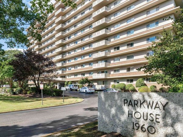 1960 N PARKWAY AVE, Unit 901, Memphis, TN 38112