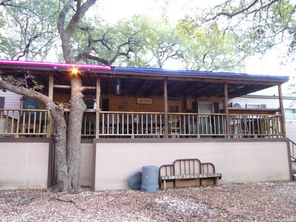 849 Tamarack, Canyon Lake, TX 78133