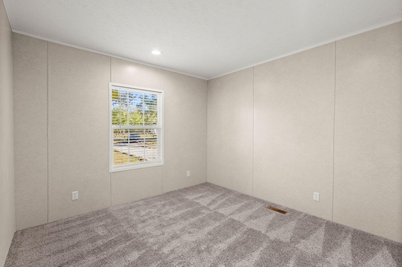 313 Marion Road Photo 20