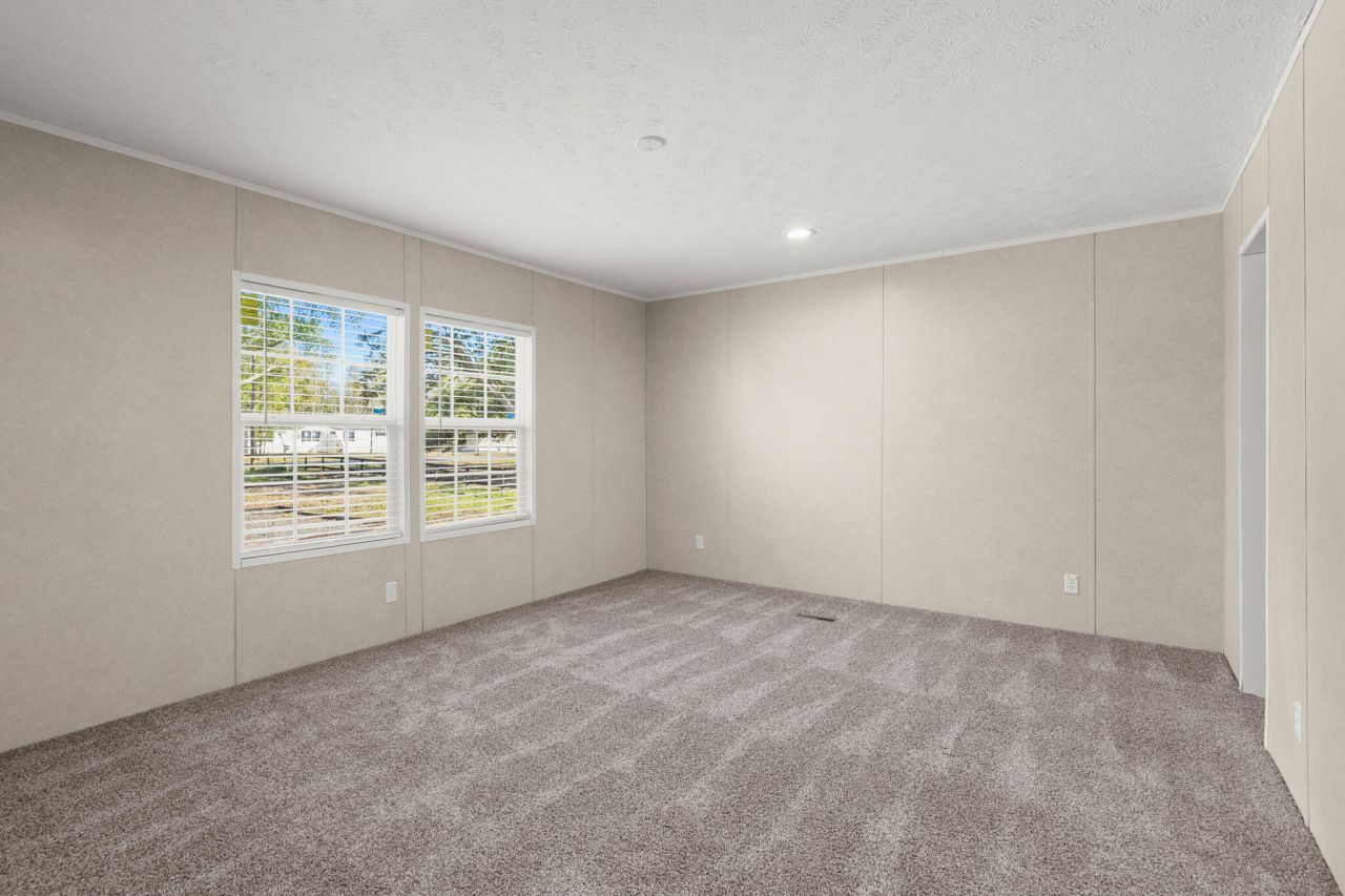 313 Marion Road Photo 22