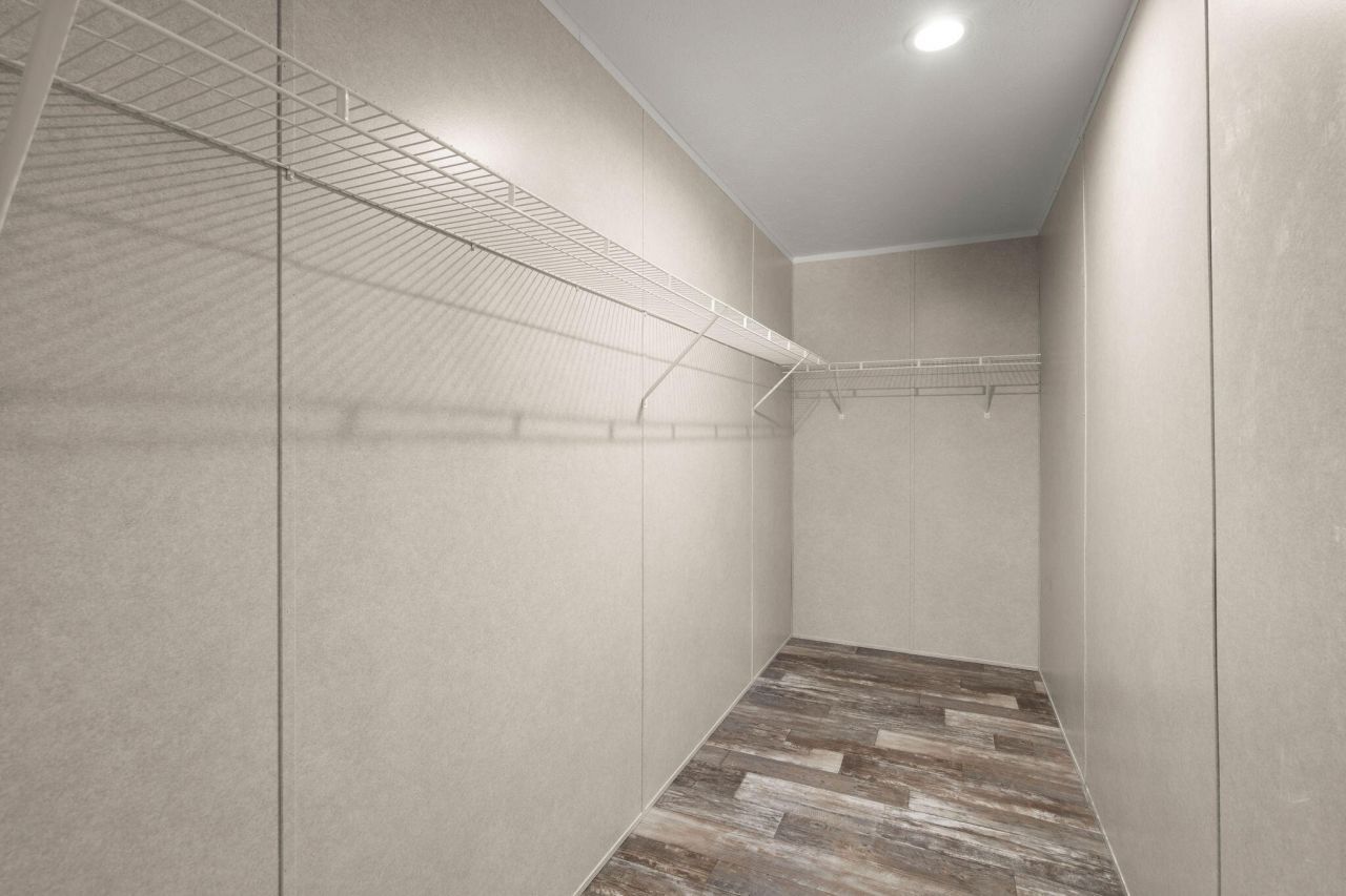 313 Marion Road Photo 24