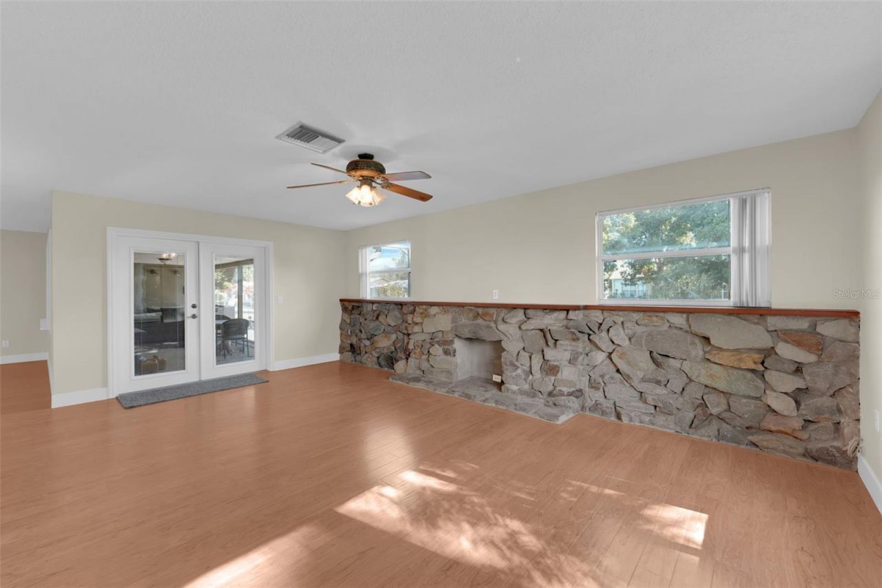 1366 Sunrise Drive, North Fort Myers, FL 33917 Photo