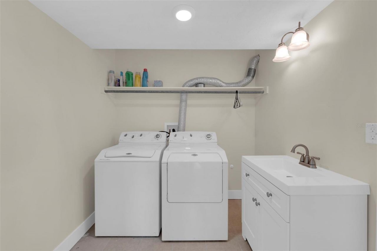 1366 Sunrise Drive, North Fort Myers, FL 33917 Photo